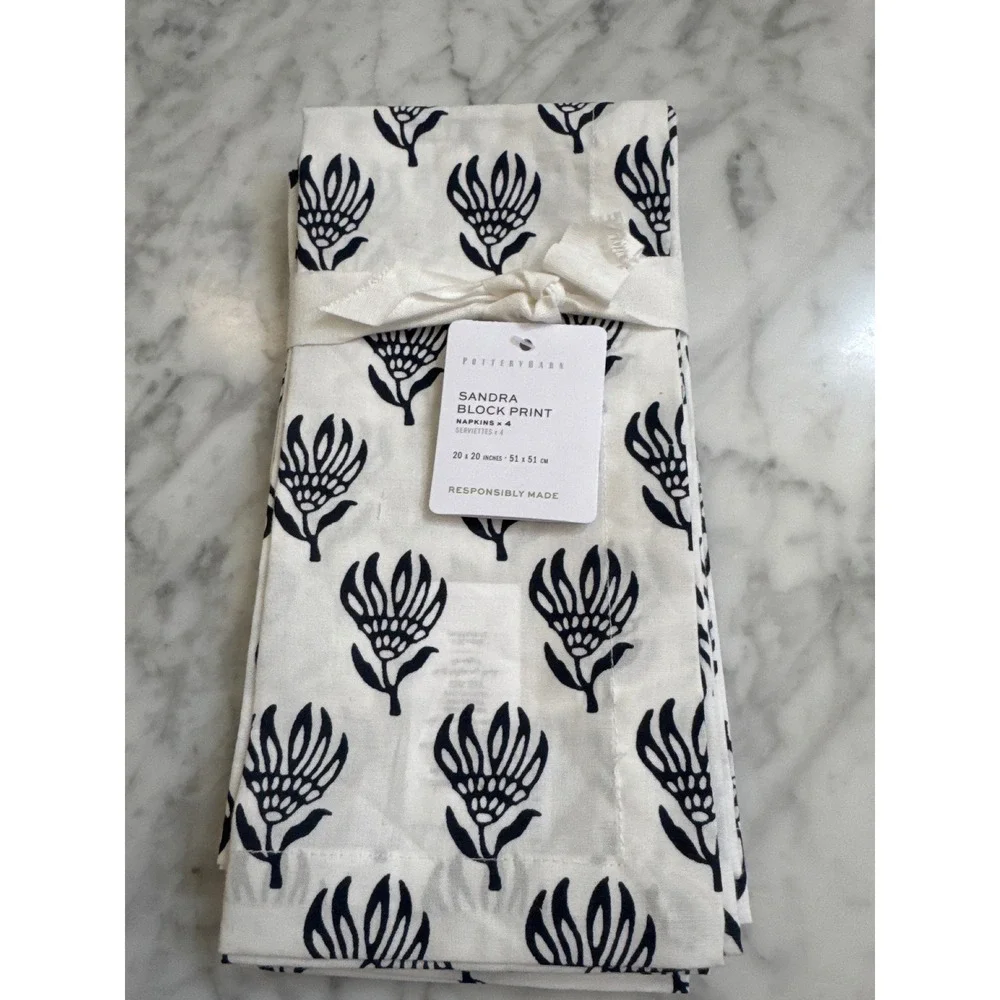 Pottery Barn Sandra Block Print Napkins Navy White Organic Cotton Set of 5 20x20